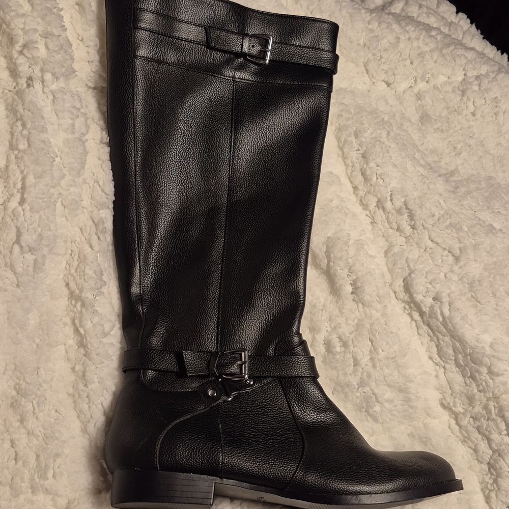 Comfortview Black Leather Knee High Boots - NWOT (multiple sizes)